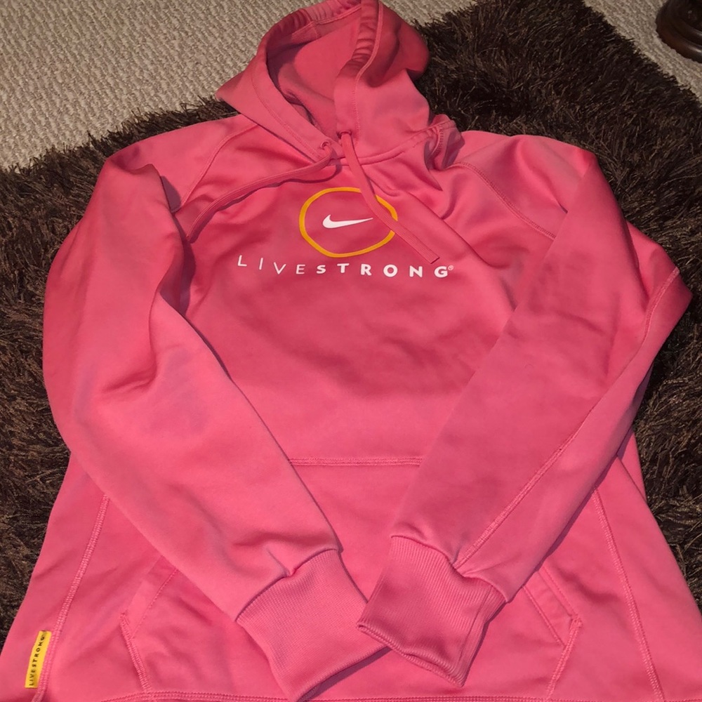 Nike Therma Fit Livestrong Hoodie